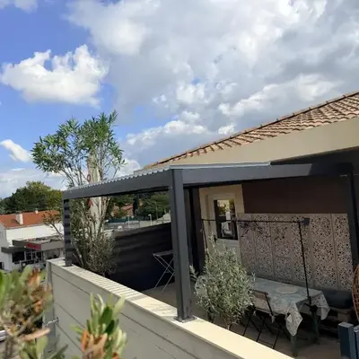 Joli Studio le clos d'Aix avec grande terrasse piscine et parking gratuit