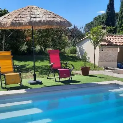 MyLuberon-Appartement au pied du Luberon