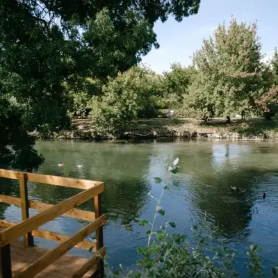 Charming ecolodge with private access to the river