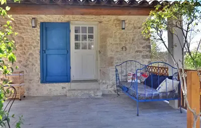 Gallery image of Le Gite Du Bastidon in La Tour-dʼAigues