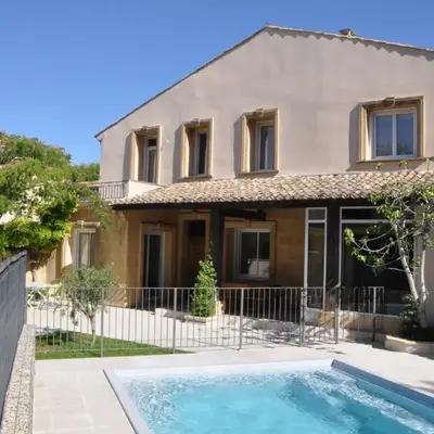 Maison de caractère au coeur de la Provence