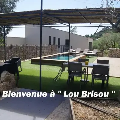 LOU BRISOU