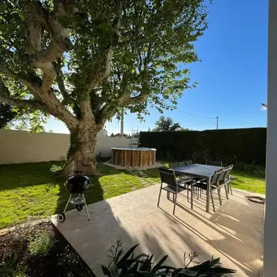 Le Platane Maison climatisée avec piscine