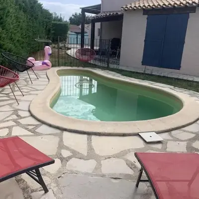 Chez Jenn- Jolie maison climatisée avec piscine