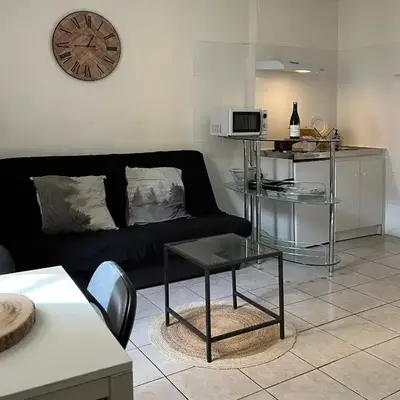 Studio cœur de ville avec salle de bain privative & kitchenette