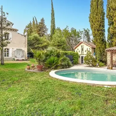 Nice Home In Entraigues-Sur-La-Sorg