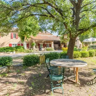 Gite - Domaine Les Peupliers - Lagnes