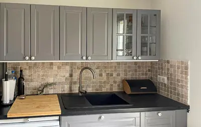 a kitchen with a sink and a counter top at Awesome Home In Saint-Rémy-De-Provence in Saint-Rémy-de-Provence