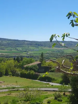 a view from the top of the hill at Gite au nid d'Ange in Lincel