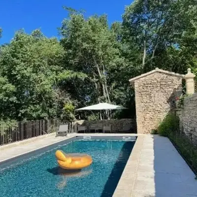 Villa luxueuse à Ménerbes + piscine