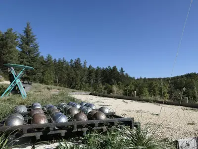 a bunch ofysicalysicalysicalysicalysicalysicalysicalysicalysicalysicalysicalysical balls at La Grisonne Chalet 2 in Revest-du-Bion