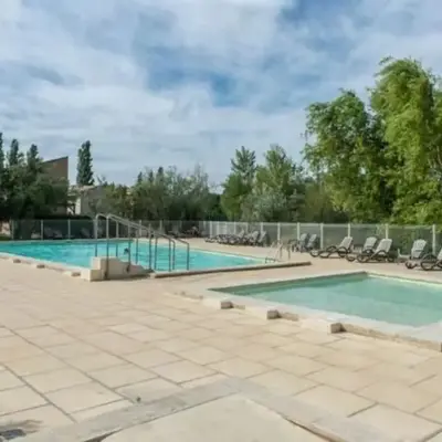 T2 Résidence Sun Hols les Rives du Lac piscine