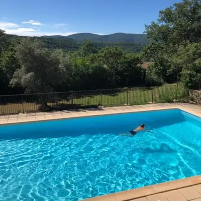 Luberon Provence Swimming pool Terrace View for 2