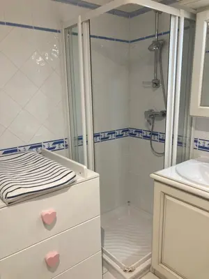 a bathroom with a shower and a sink at appartement T3 golf in Mallemort