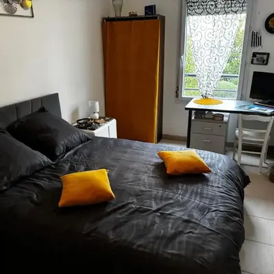 Chambre chez habitant résidence piscine