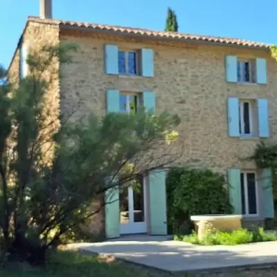 La Maison Cassée