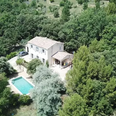 Maison de vacances avec piscine privative