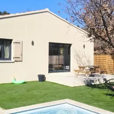 Villa Luberon 3ch piscine jardin parking