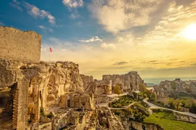 a view of the ruins of the ancient citadel at Mazet Rigodon Alpilles in Eygalières