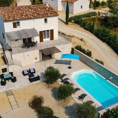 La Petite Colline