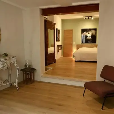 Suite dans maison d'artiste