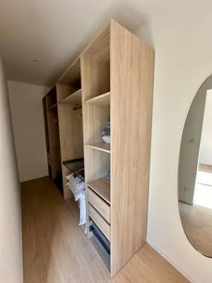 a room with a closet with a mirror at Villa Provençale in Le Thor
