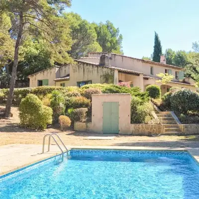 Maison Robert