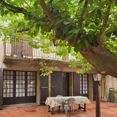 Maison Provençale Vue Étang & Charme Médiéval