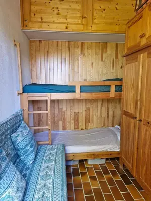 a shower stall in a bathroom with a toilet at Maisonnette de charme dans domaine naturiste au pied du Mont Ventoux ! in Bédoin