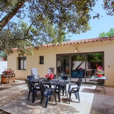 Charmant Mazet Provençal