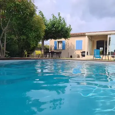 140 m2 villa with pool in Pernes-Les-Fontaines