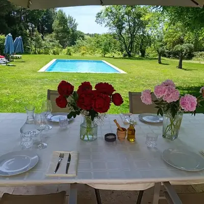 Ville au calme en Provence