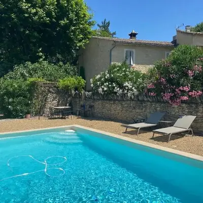 La Rochère - Hamlet with swimming pool in Gordes