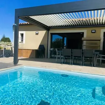 Friendly and warm villa with pool