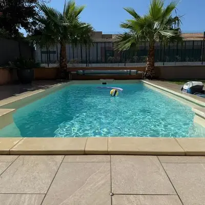 Charming ground floor house with pool