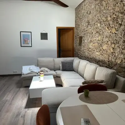 Bel Appartement au 2 eme