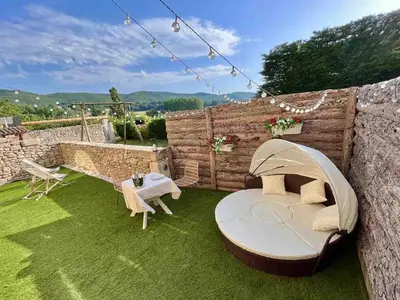 a backyard with a backyardificialificialificialificialificialificialificialificialificialificialificial at Domaine Paradis in Reillanne