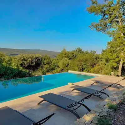 Contemporary Villa With Pool In Céreste-En-Luberon