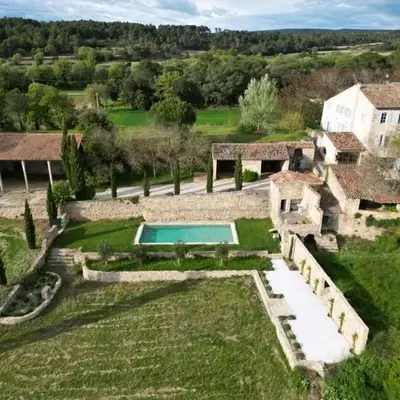 Historic Mansion In Provence Vineyards