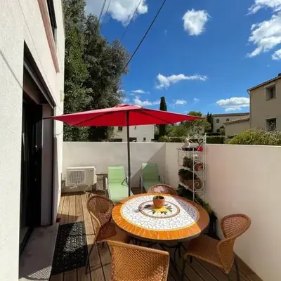 Tiny house avec terrasse privée - Parking - Fibre TV