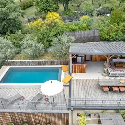 House With Rooftop Terrace And Pool In Lourmarin