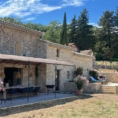 Le Jas à Goult