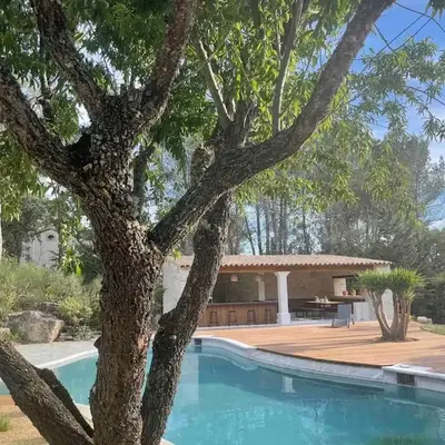 L'ISLE SUR LA SORGUE - Maison de prestige