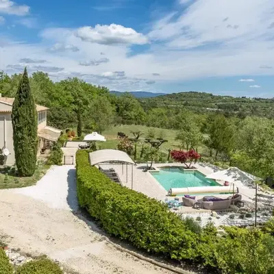 Bastide Vallonia Luxury & Serenity in the Heart of the Luberon