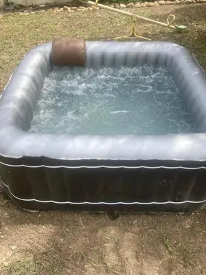 a large pool of water in a yard at Chez Zabou in Carpentras