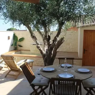 Maison de charme à Mérindol + Jardin