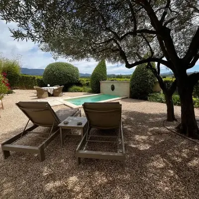 Le Mazet d'Emilia avec jardin et piscine privés