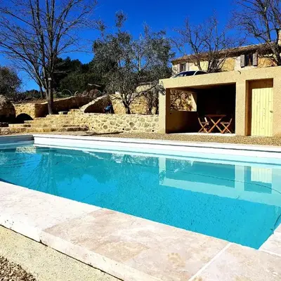 Bastide Bellugue Maison d'hôtes réseau Bienvenue à La Ferme à 3 minutes de Lourmarin