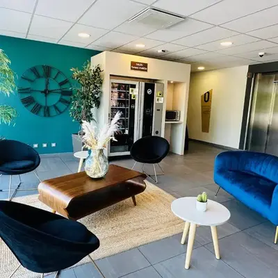 B&B HOTEL Aix en Provence Venelles