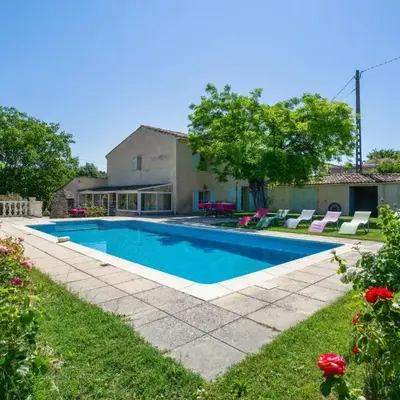 Villa charmante à La Tour-d'Aigues avec piscine privée